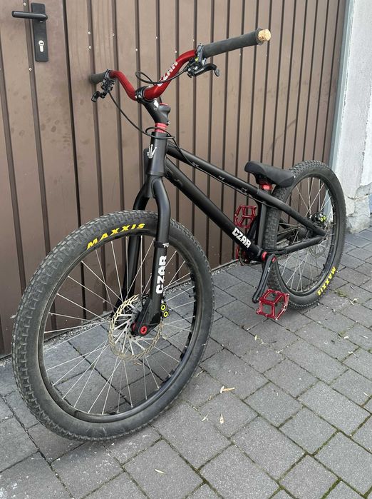 Rower Czar Neuron Street Trial 24" Magura MT7