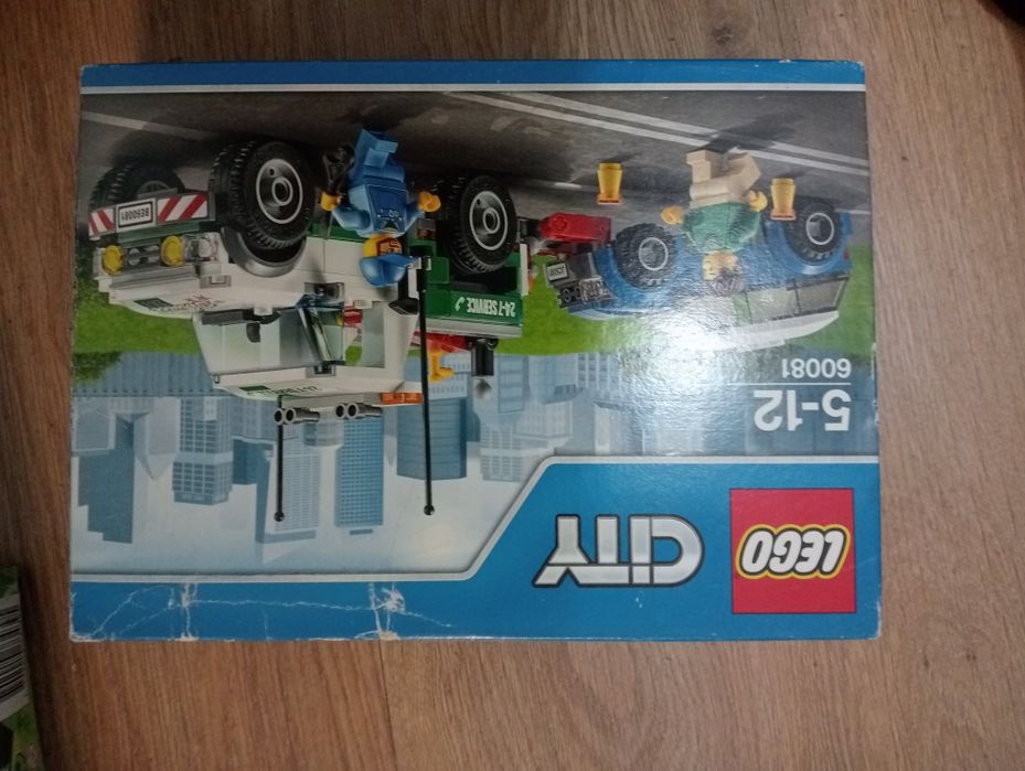 Lego  city 60081.