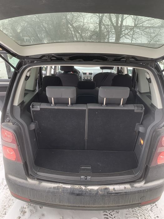 Фольсфаген  Touran 2008 TSI