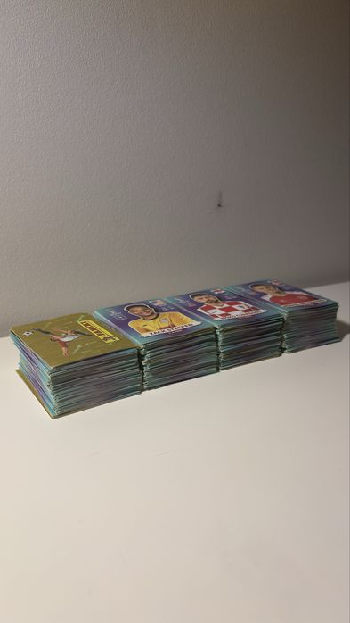 Cromos Mundial Qatar 2022 – Venda ou Troca por Cromos Mundial 2026 ( ler descrição )