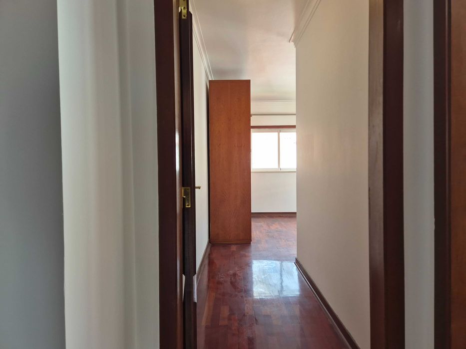 Apartamento T3 para arrendamento no Barreiro