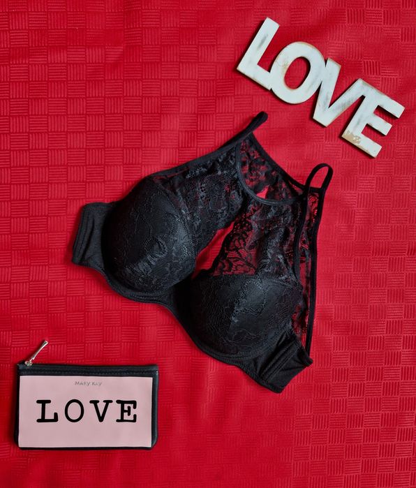 Бюст Reserved 75B бюстгальтер спідня нижня білизна