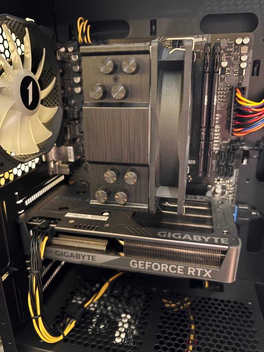 Персональний комп’ютер компьютер Ryzen 7500F/ GF RTX 5060 Ti 16 ГБ /DDR5 2x16 ГБ