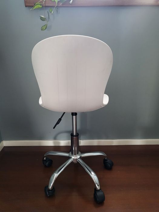 Fotel Obrotowy Dla Dzieci Mebel-Partner  Mobi Biały