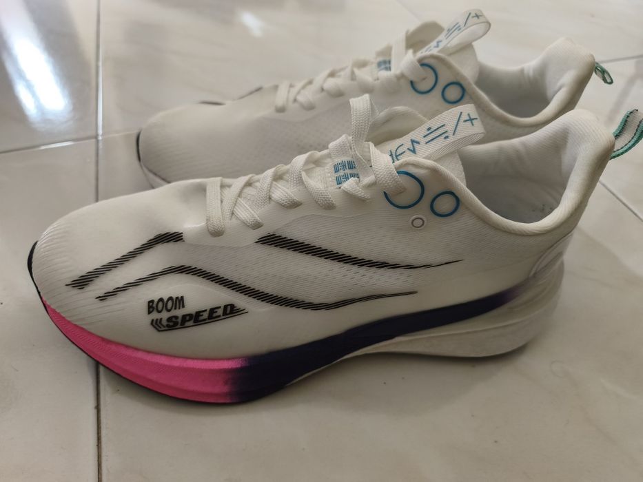 Running Shoes450667546307481601