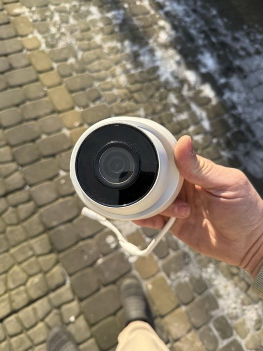 Kamera Hikvision Ds-2cd1343 G0-I.  2 szt.