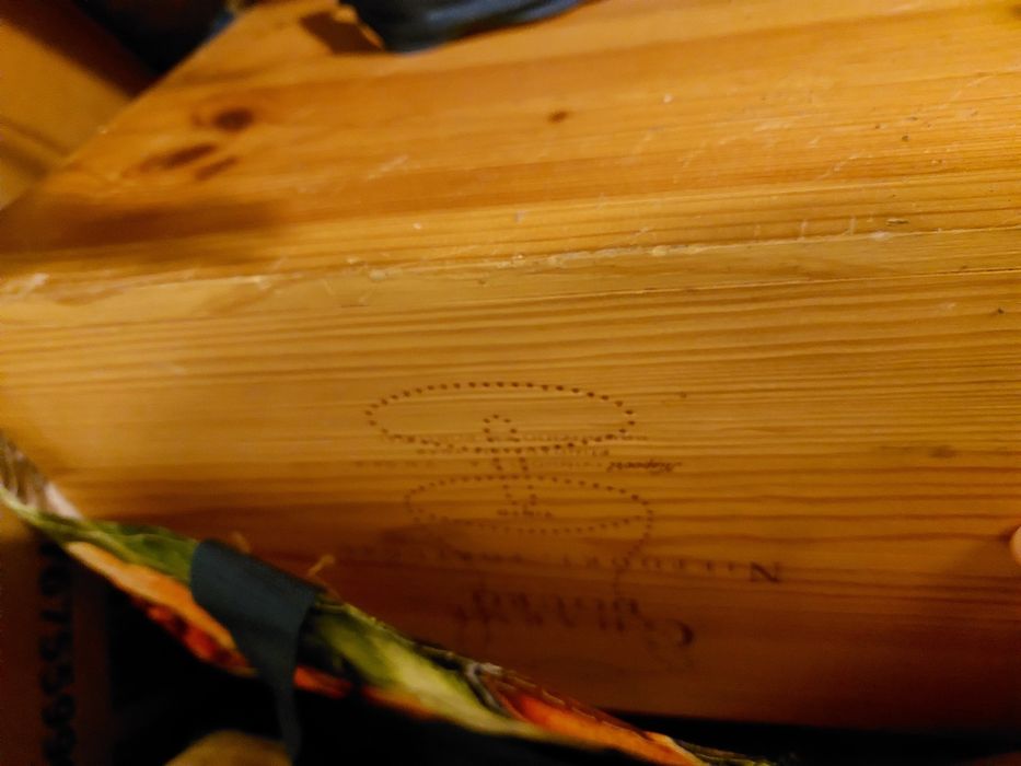 Caixas de madeira de vinho