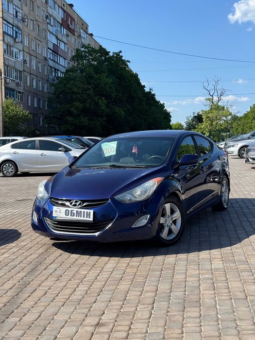 Продам Hyundai Elantra 2013 рік можлива розстрочка,кредит,обмін!