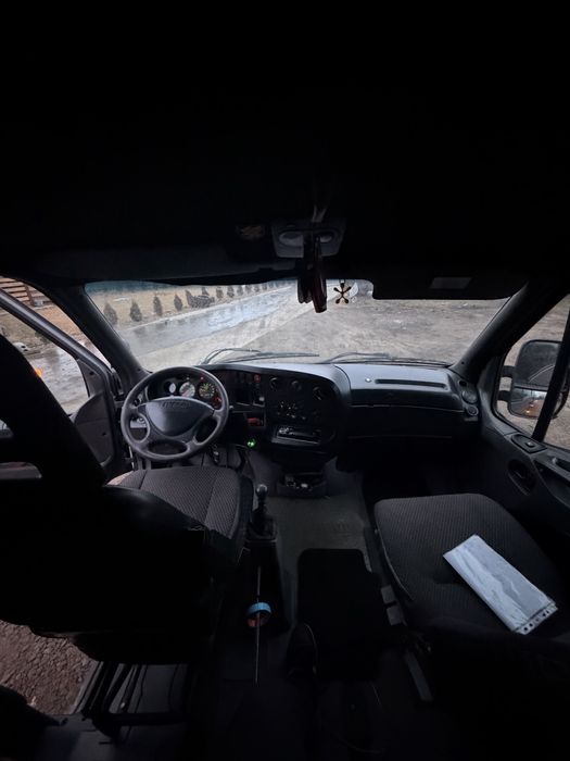 Івеко евакуатор