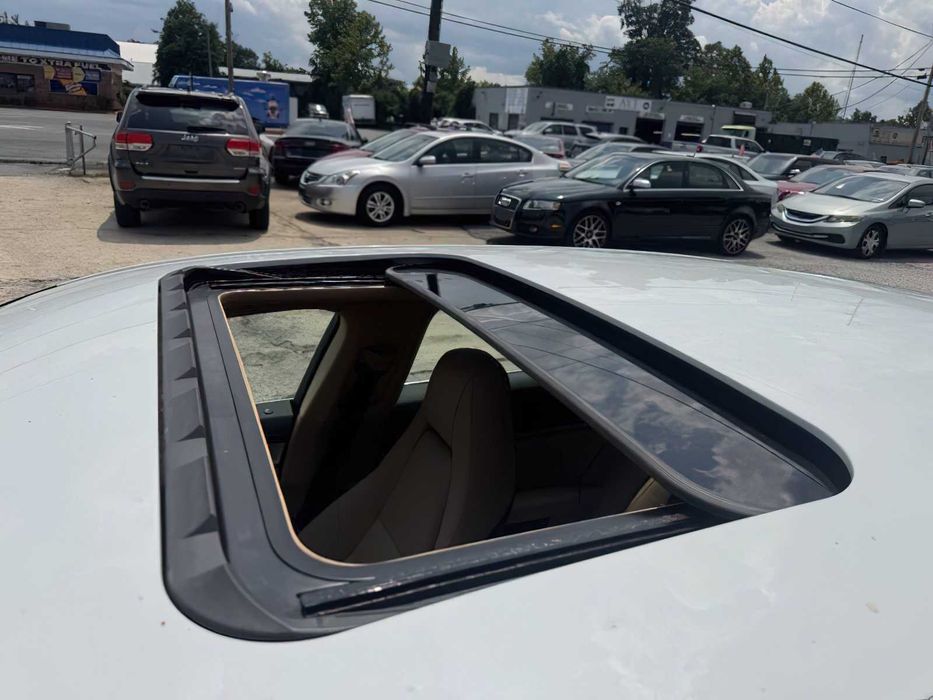 Porsche Panamera      2015