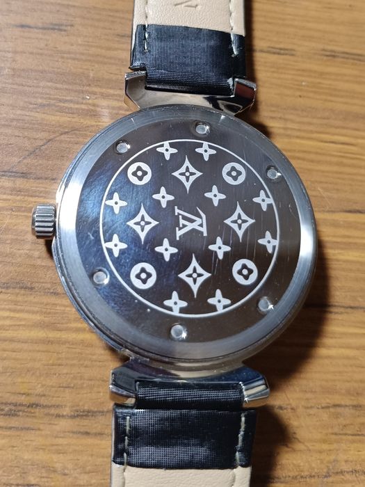Женские наручные часы Louis Vuitton кварц