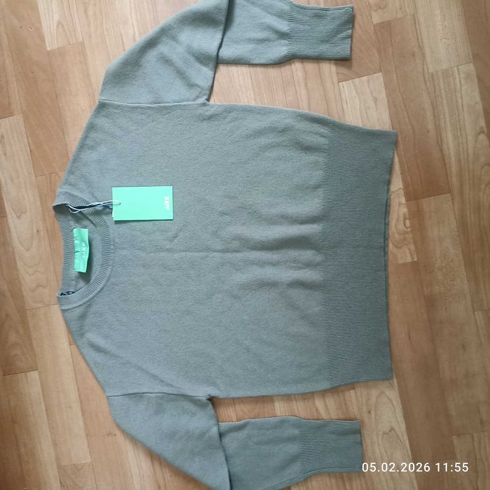 Свитер кашемировый