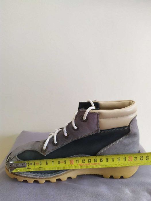 Оригінальні шкіряні черевики Kickers (Made in France) — Розмір 37