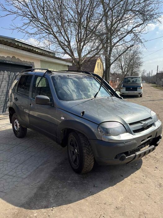 Разборка Нива Шевроле, шрот Chevrolet Niva