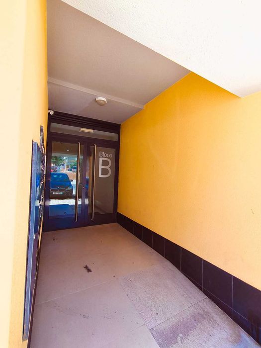 Férias imperdíveis  garagem , piscina, 12 Setembro em diante