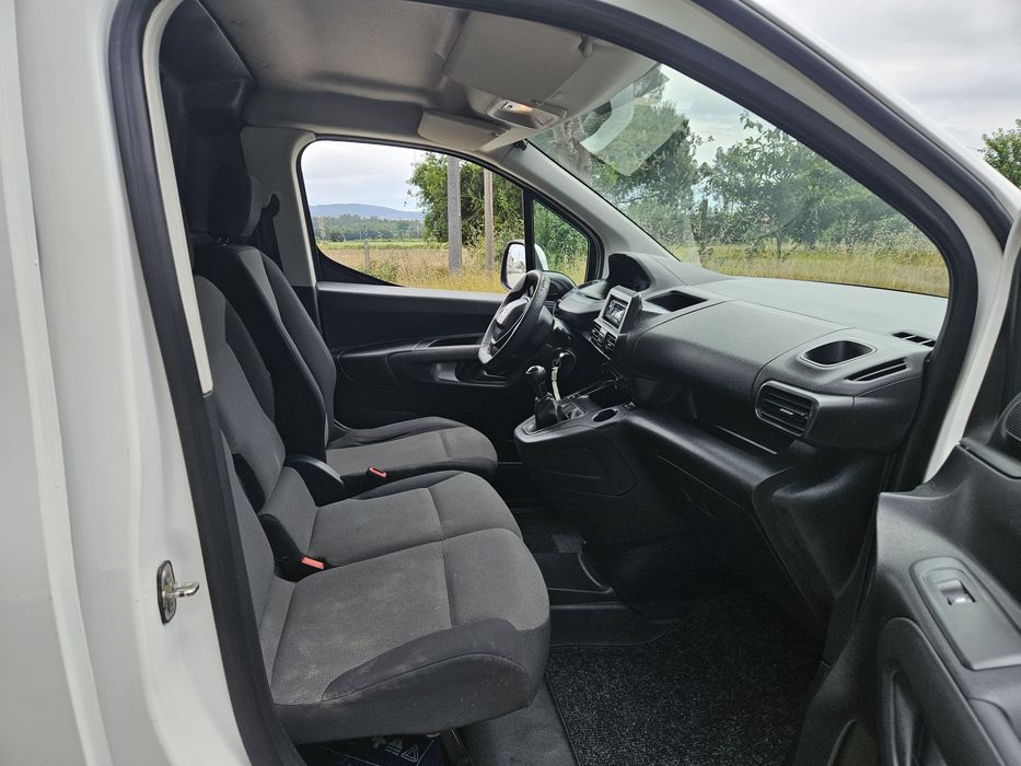 Peugeot partner 1.6 hdi longa ano 2019