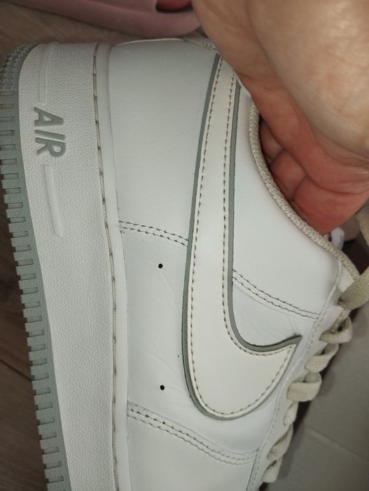 Nike Air Force 1 '07 skórzane white/ Wolf Grey 46 (30)
 rozmiar 46