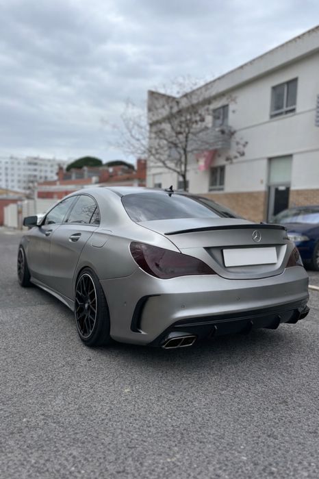 Mercedes CLA 200 AMG