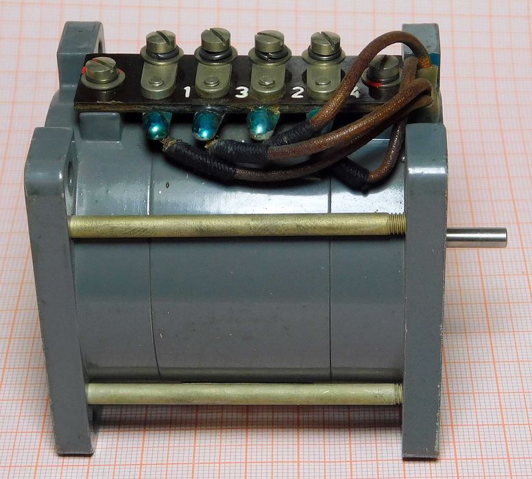 Dwufazowy silnik elektryczny gramofon 110V 50Hz SA-50 TONSIL [082]