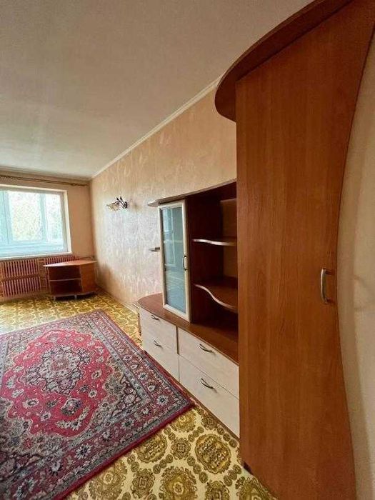 Продам 2к.квартиру на Салтовке,метро Студенческая