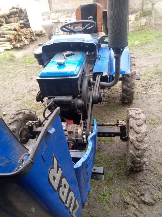 Трактор Зубр Zubr