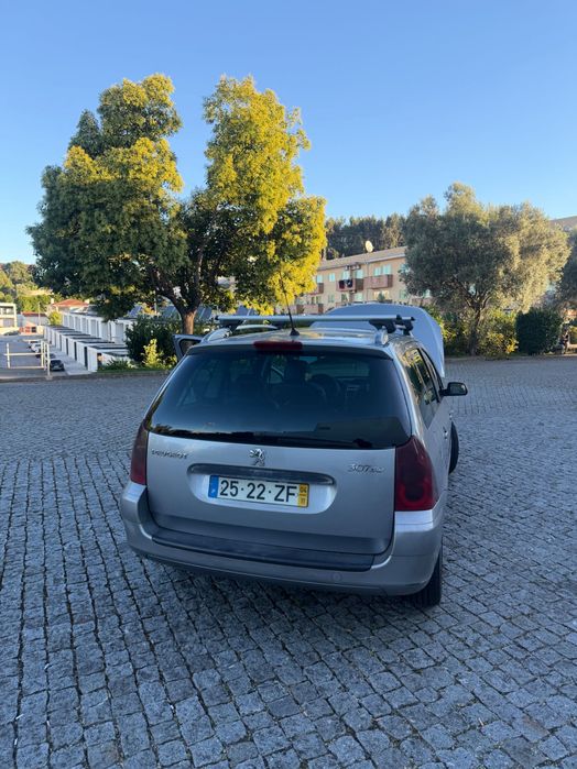 Peugeot 307 SW 1.6 HDi (2004)