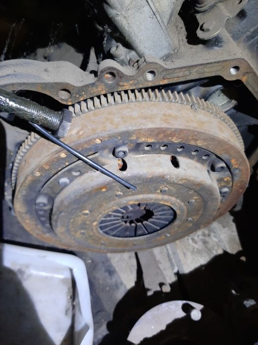 Продам дизельний двигун об'ємом 2.0 від Мерседес в 124кузові