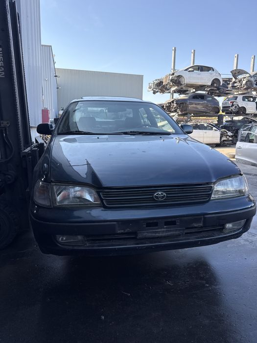 Toyota carina E GLI para pecas