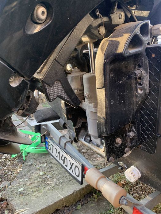 Катер FINVAL 470  з двигуном SUZUKI DF 70