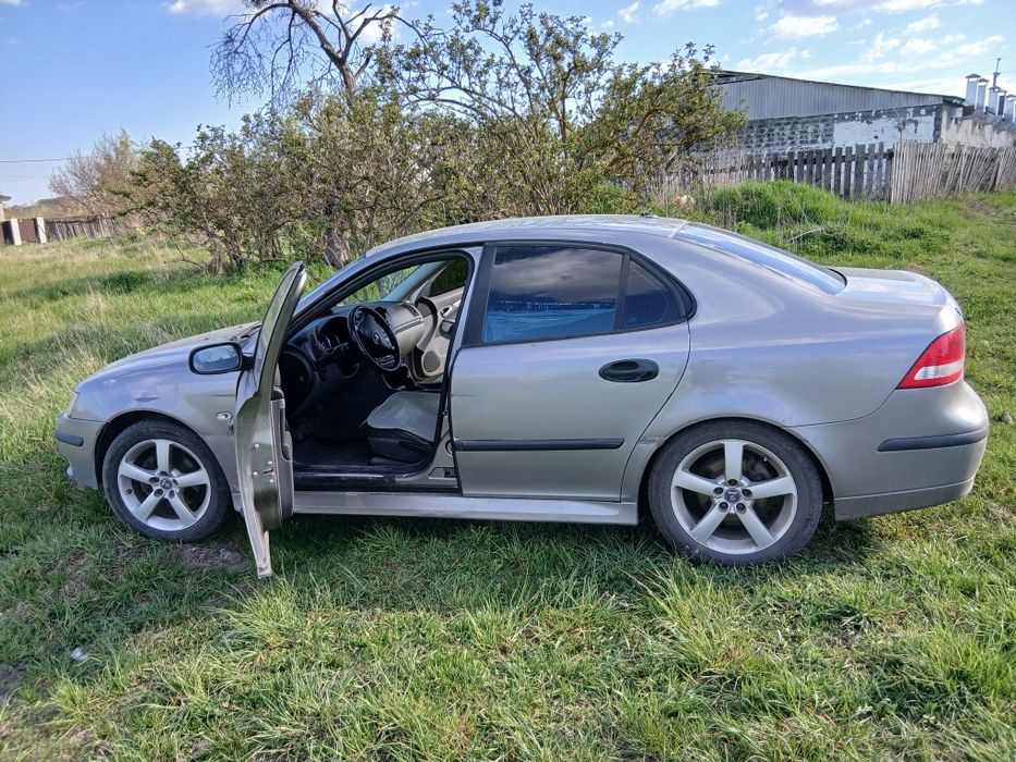 Продам автомобіль Saab 93 2003 року