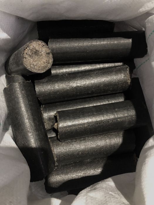 Брикет паливний Нестро деревна тирса+вугілля/Брикет топливный/Дрова