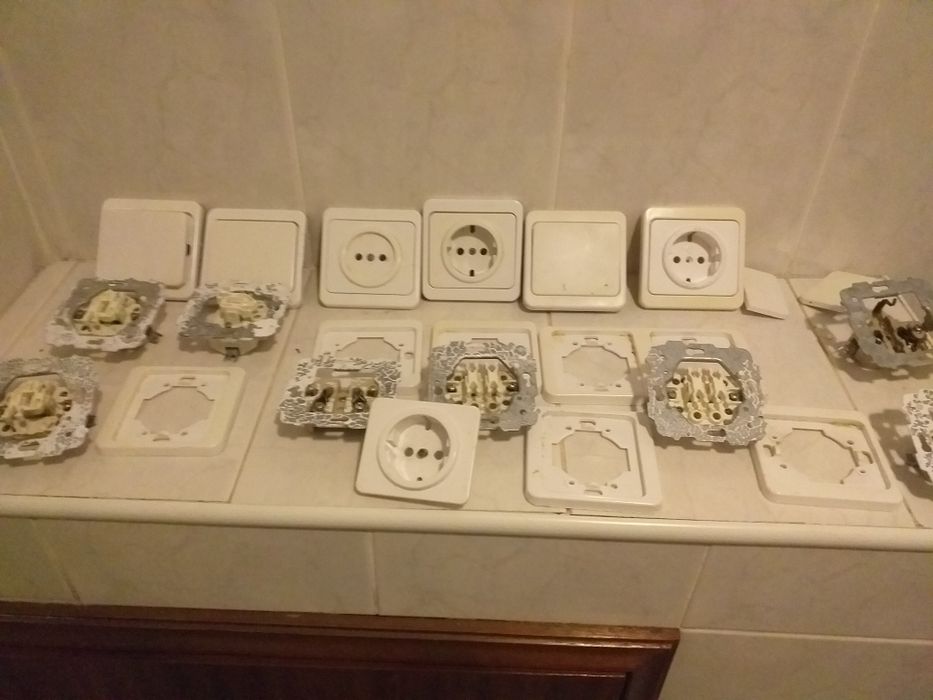 Fichas eléctricas e interruptores eléctricos
