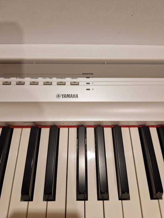 Цифрове піаніно Yamaha P-125 (Біле)