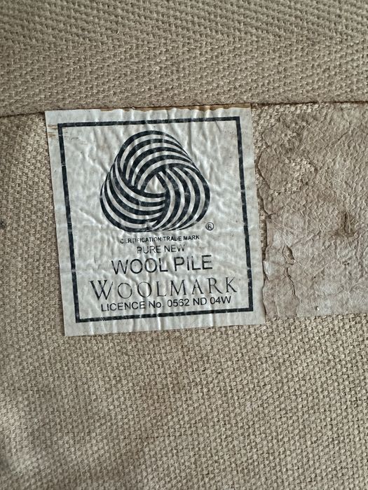 Tapete beje de loja de design