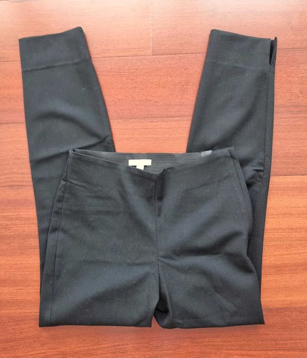 Calças pretas de cintura subida H&M, tamanho 34