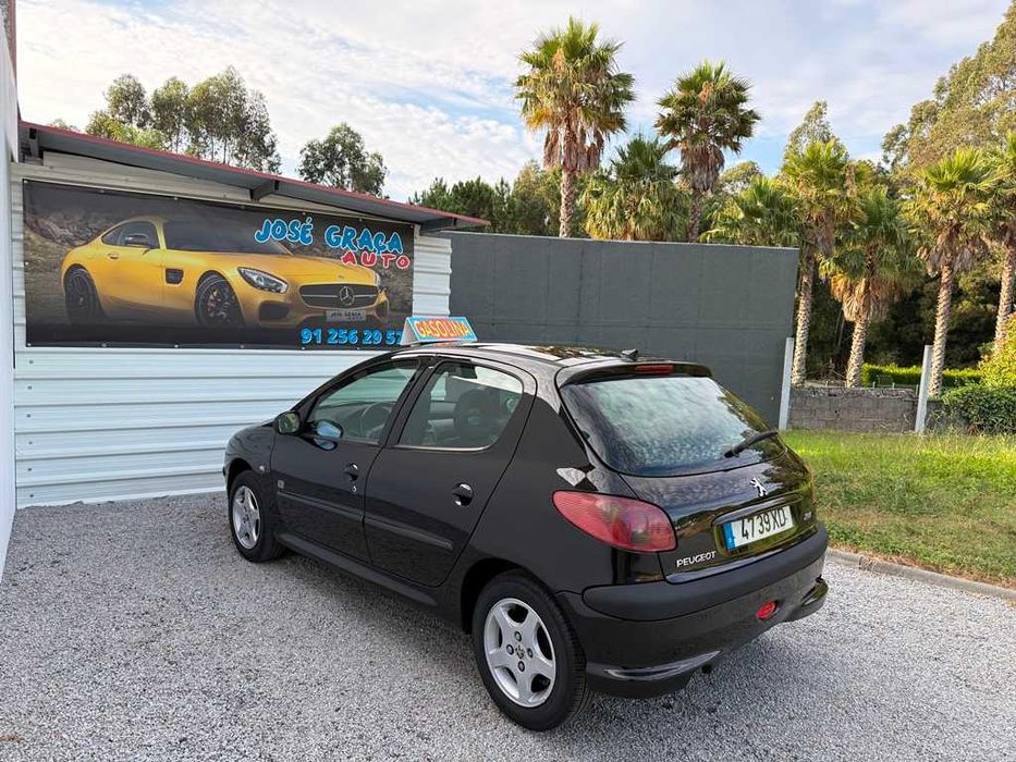 Peugeot 206 1.4i 16v 90Cv ACP 100anos 180.000Km 03/2004
