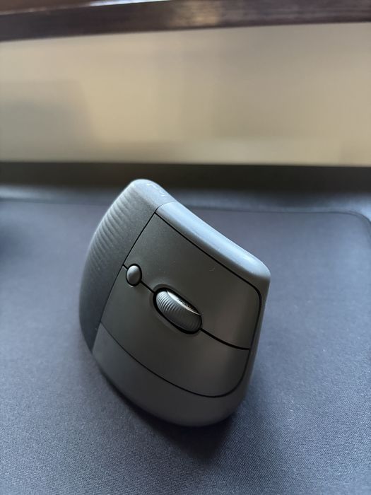 Logitech lift myszka bezprzewodowa