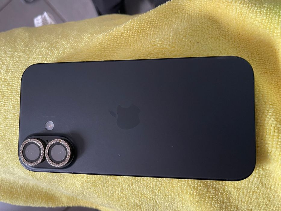 Iphone 16 normal  128GB Bateria 100%