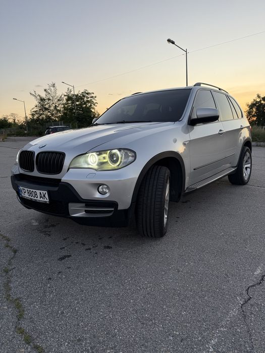 bmw x5 e70 2007 3.0 бензин