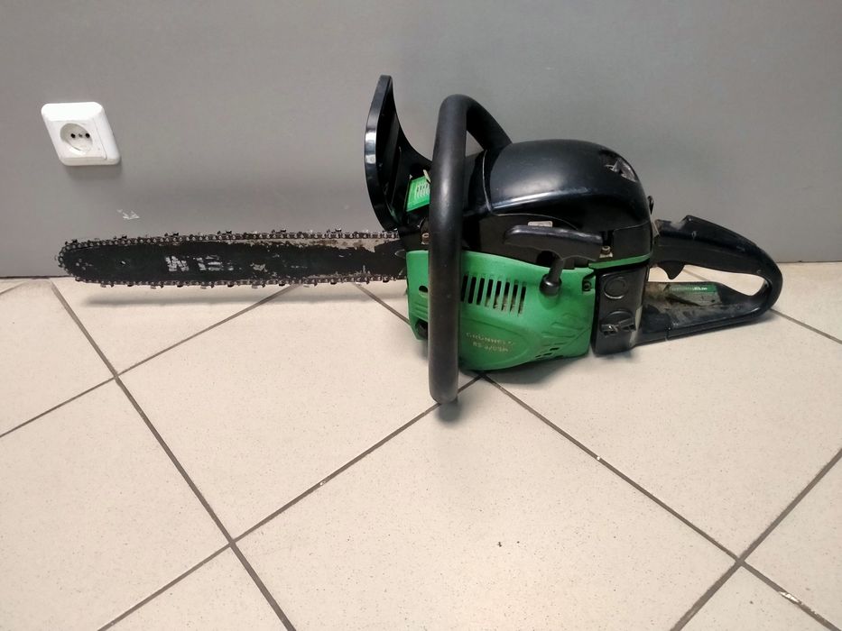 Бензопила Grunhelm GS-5200M