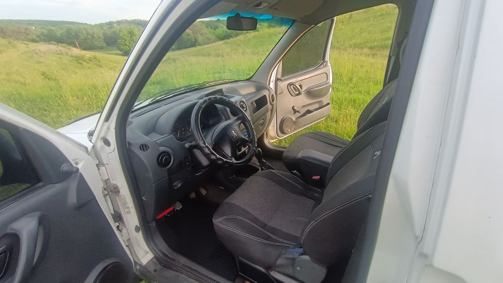 Авто Пежо партнер 1.9 дизель груз 2008 року
