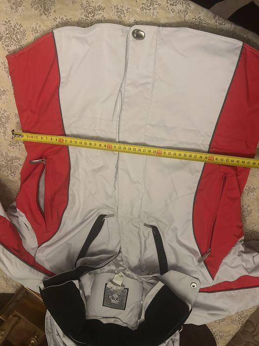 Куртка лижная Descente