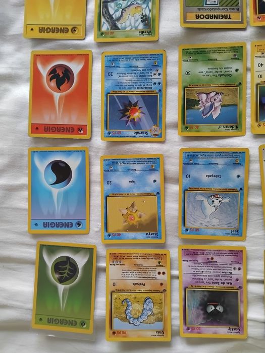 Lote de 34 cartas pokemon 1a edição portuguesa