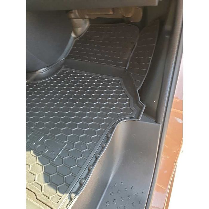 Коврики в салон авто Opel Vivaro-Renault Trafic 2014-2021 / 1+2 / 1+1