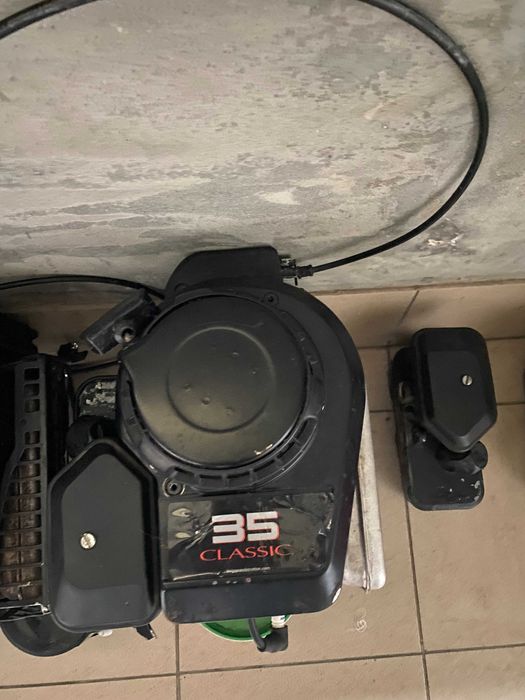 Моторы бензиновые для газонокосилок