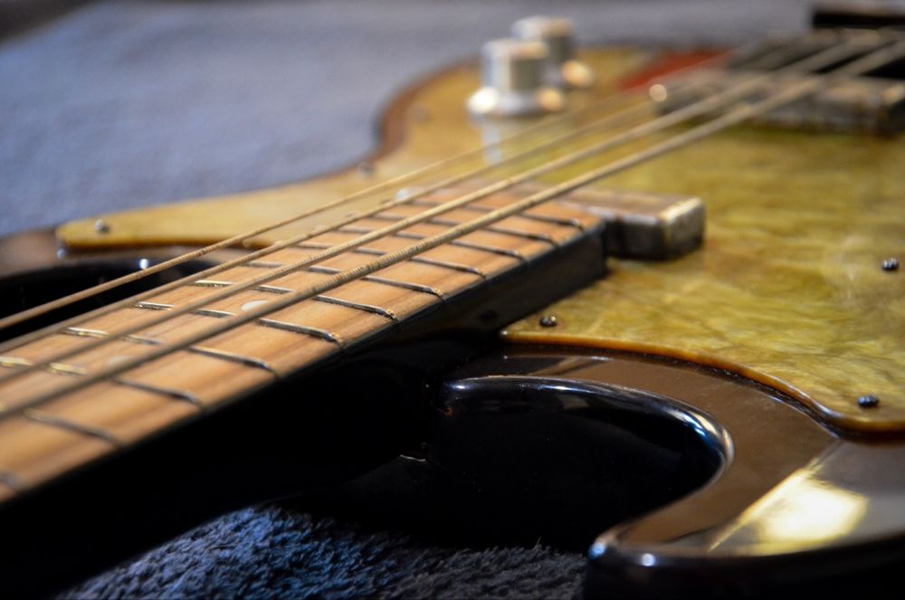 Бас гітара Borisov