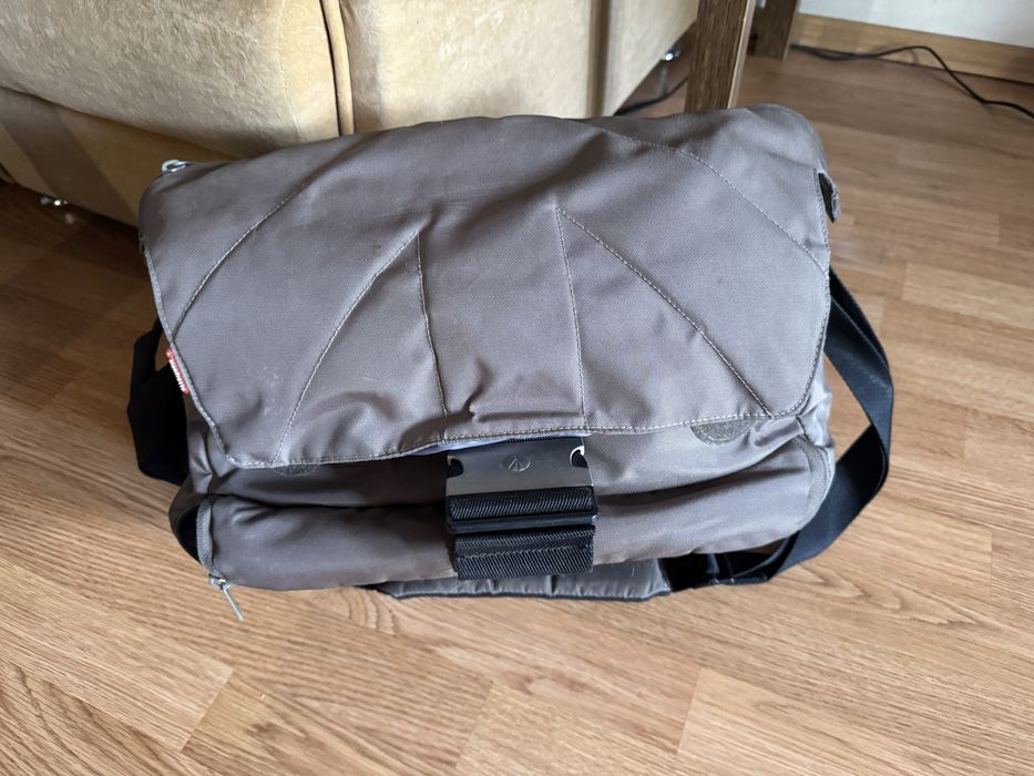 Сумка кофр месенджер для фото камеры Manfrotto unica V