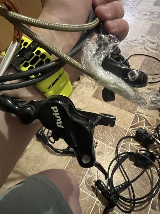 Продам Гальма тормоза Avid Shimano XT m8000