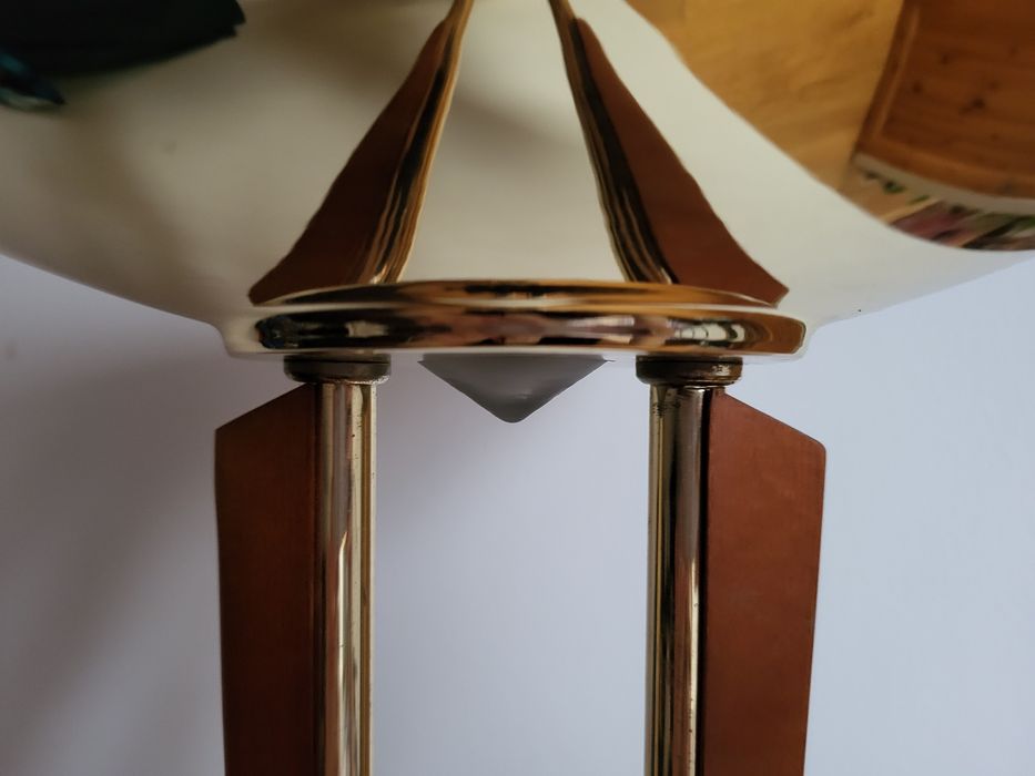 Lampa z możliwością regulacji