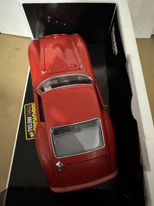 Ferrari 250 GTO 1:18